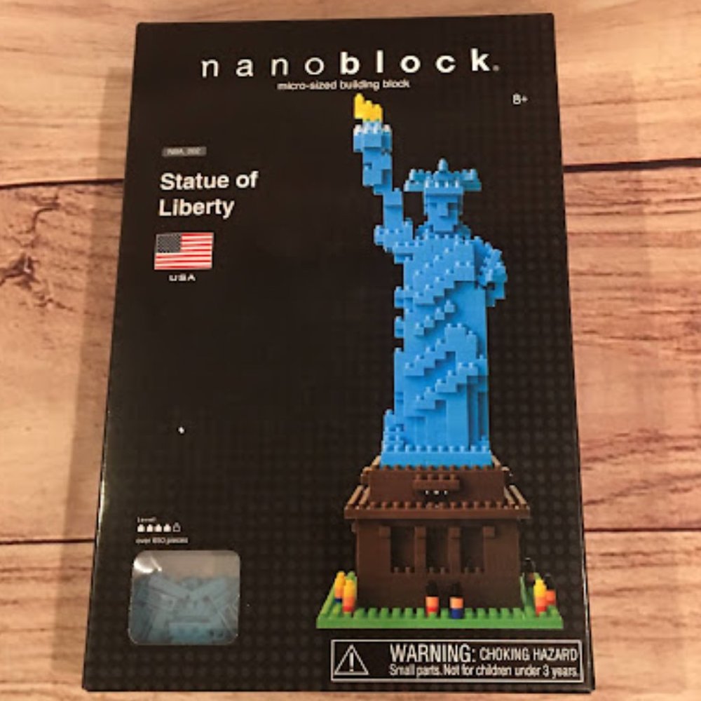 Nanoblock Statue of Liberty  NBA_002  **New**
